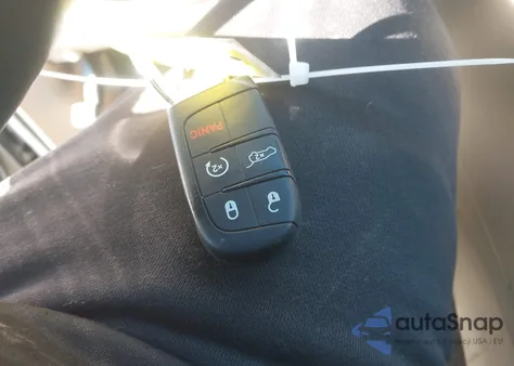 2016 Jeep Grand Cherokee Limited z USA, uszkodzony, nr VIN 1C4RJFBG8GC472053